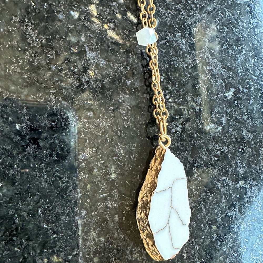 Chic Gold and White Stone Necklace